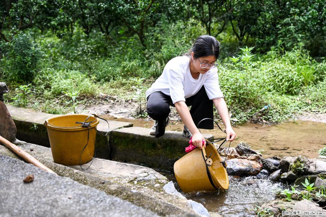 全网追的“扁担女孩”,找了一份暑假工,时薪12元 - 唐山生活资讯 - 唐山28生活网 ts.28life.com